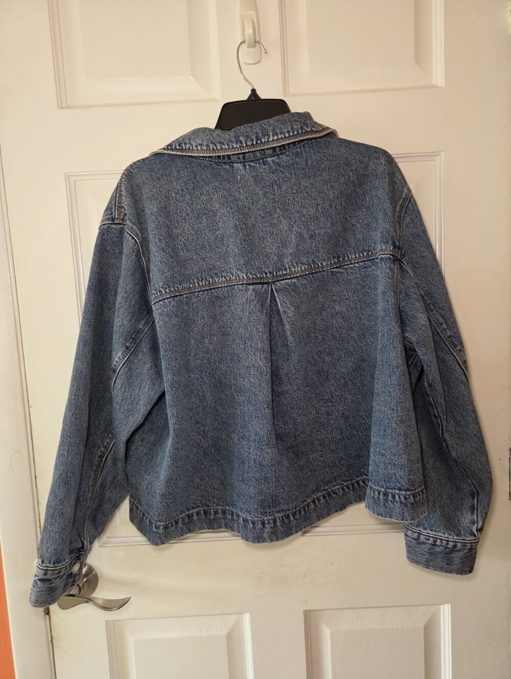 H&M Women's Denim Jacket in XL - Picture 2 of 5